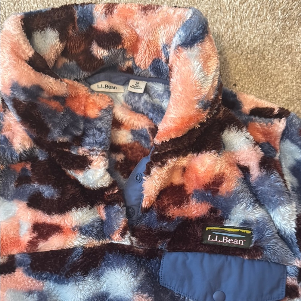 L.L. Bean Multicolor Fleece Pullover - Picture 2 of 3